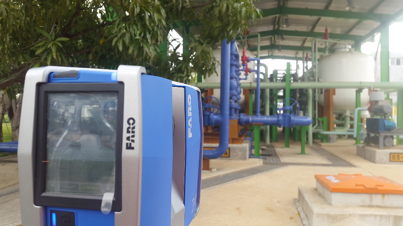 Escáner FARO Focus en operación